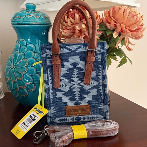 NWT Wrangler Ladies Laser Cut Print Denim Square Mini Crossbody - Picture 3 of 11